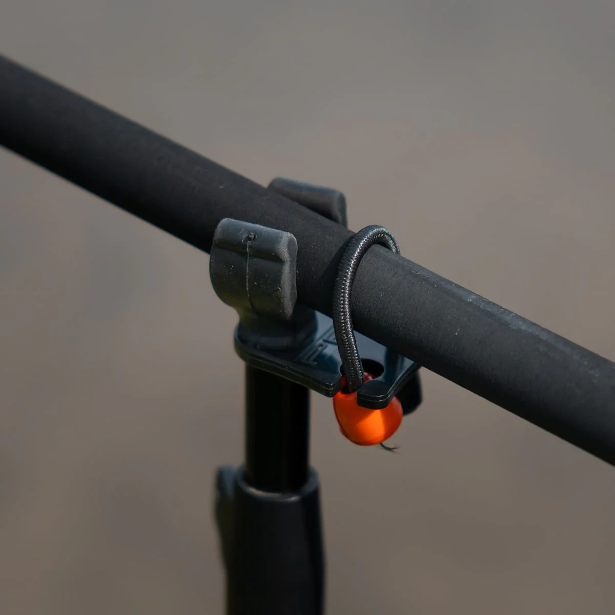 PB Bungee Rod Lock - 11cm