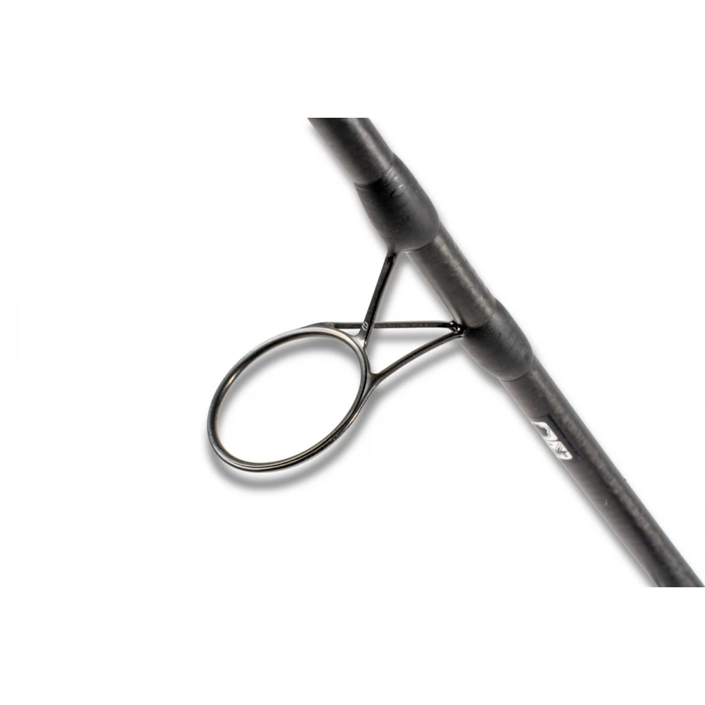 Nash Scope - 9 ft - 3 lb - Abrégé