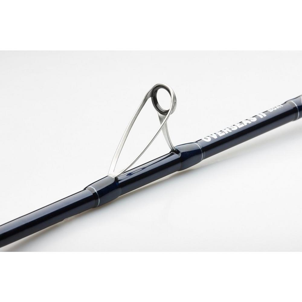 PENN - Overseas II - Bateau de voyage - 2,10 cm - 12-20Lbs